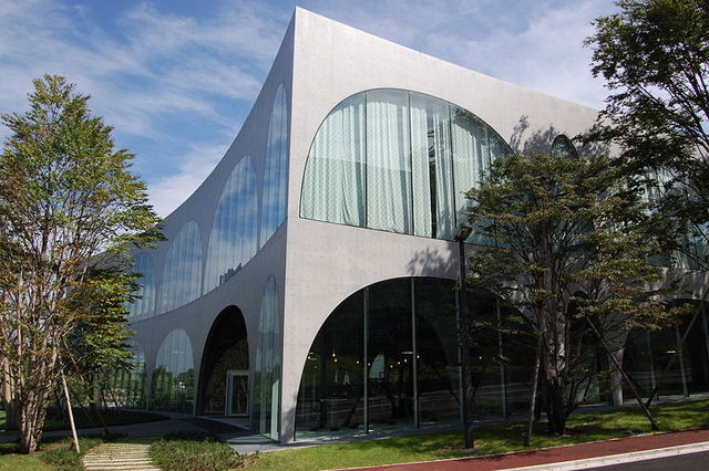 その他　多摩美術大学美術館（その他）まで326m
