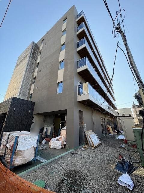 ロビー　エレベーター付き