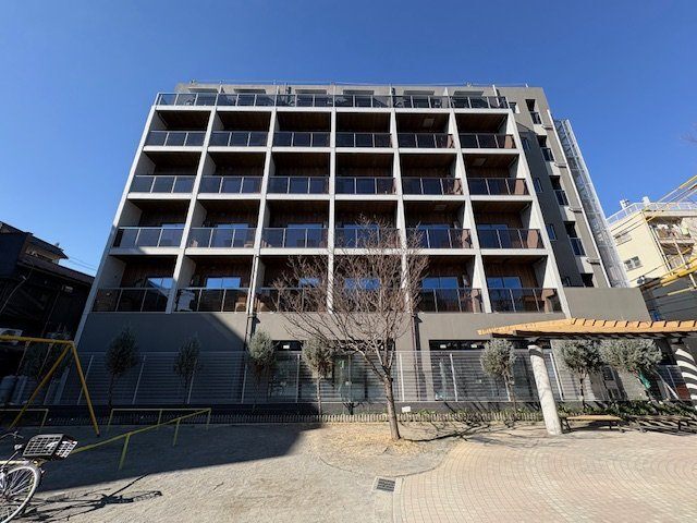 建物外観　オートロック付き
