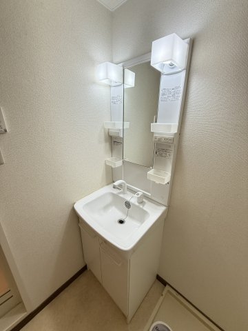 洗面設備　洗面所です