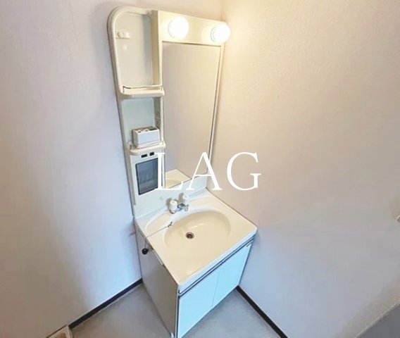 洗面設備　独立洗面台です。