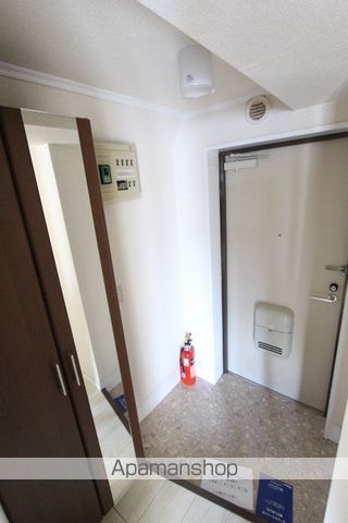トーヨーハイツの玄関写真