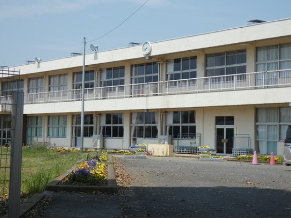小学校　つくば市立前野小学校（小学校）まで1032m