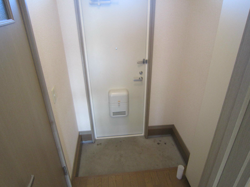 玄関　別部屋参考写真