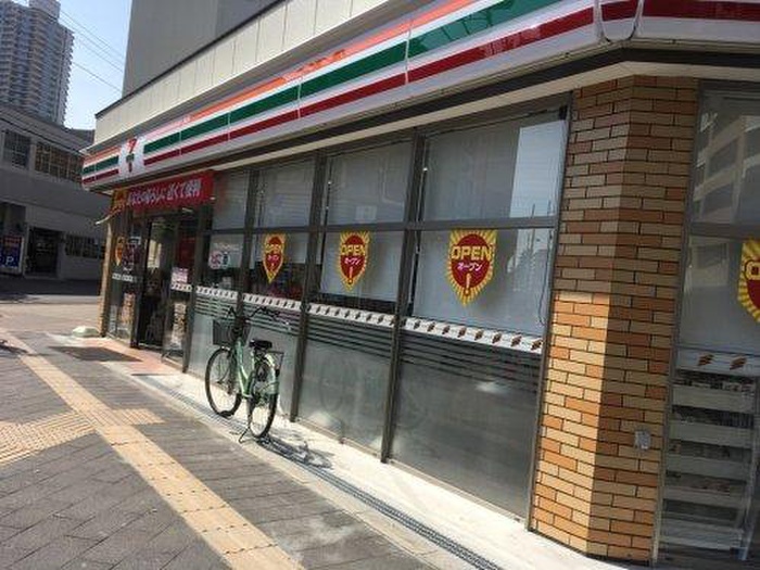 コンビニ　セブンイレブン関目1丁目店（コンビニ）まで29m