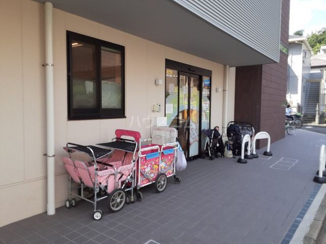 幼稚園・保育園　きゅーぴーるーむ　大倉山園（幼稚園・保育園）まで2402m