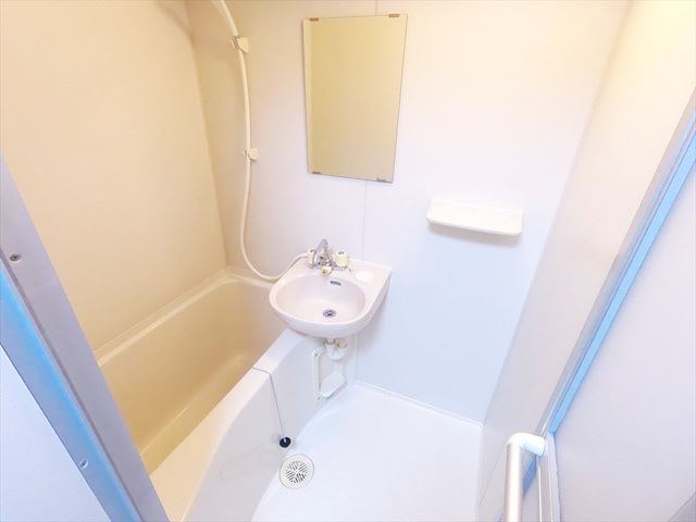 バス・シャワールーム　浴室