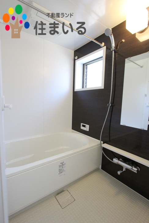 バス・シャワールーム　※同型タイプとなります