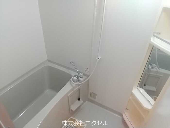 バス・シャワールーム　同建物別室の物です。