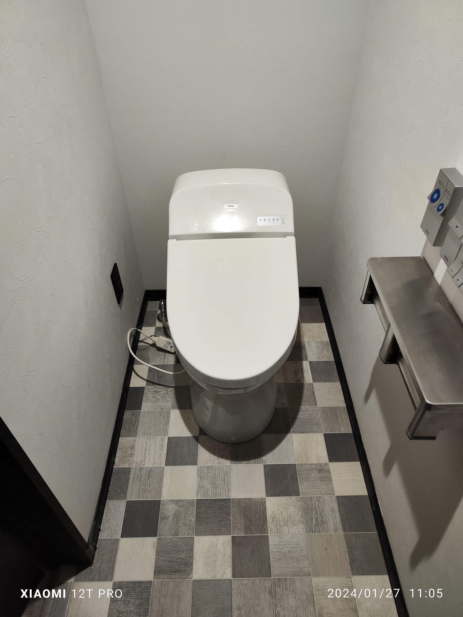 トイレ　トイレ一体