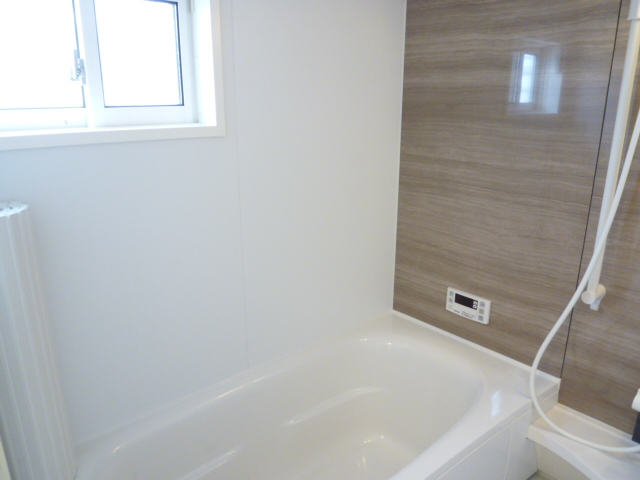 バス・シャワールーム　追い焚きバス