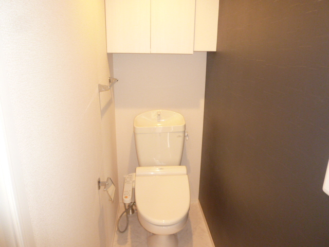 トイレ　シャワートイレでスッキリ