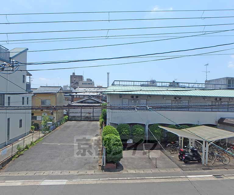 【京都市北区大宮西総門口町のアパートの眺望】