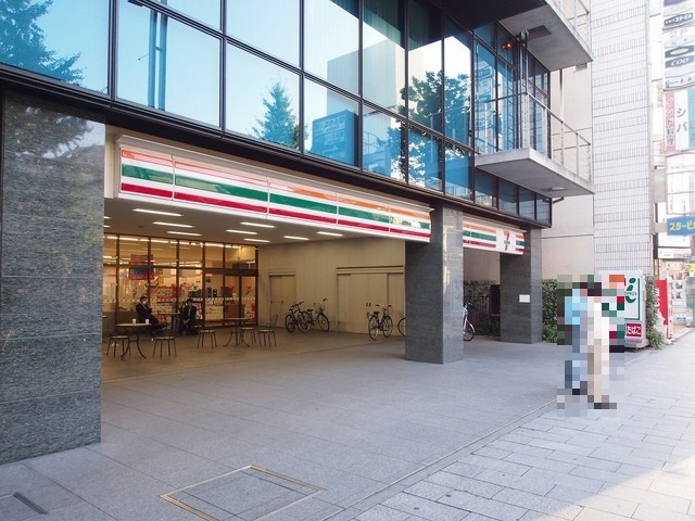 【カレント新栄のコンビニ】