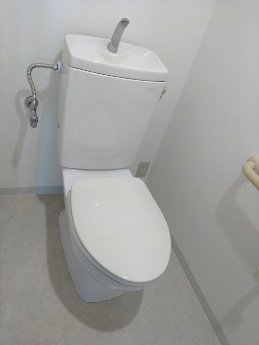 トイレ　※同じタイプの別のお部屋です