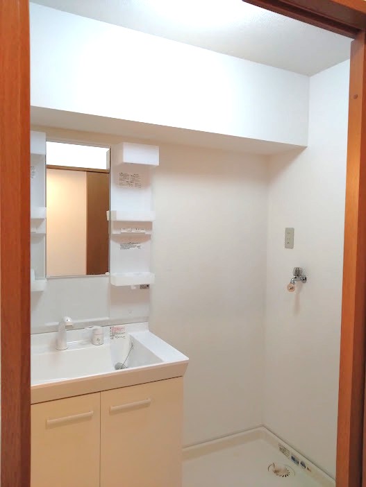 洗面設備　洗面所　※同じタイプの別のお部屋です