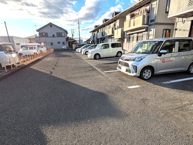 駐車場　☆駐車場です☆