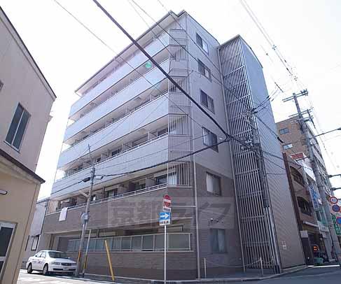 Ｇ・Ｆニ条城の建物外観