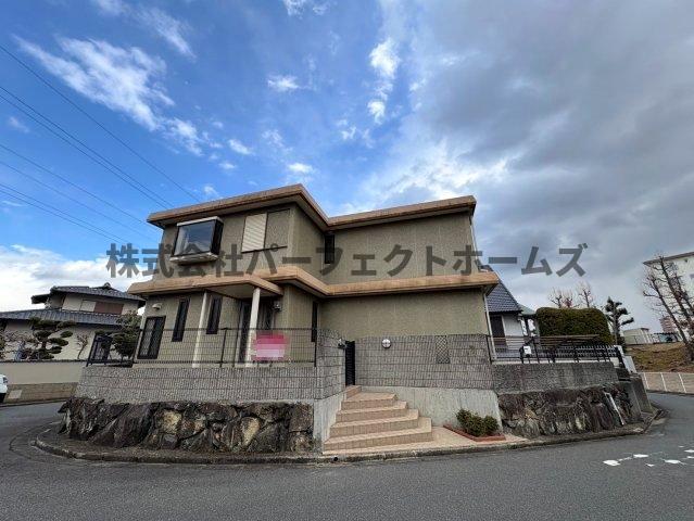 建物外観　落ち着いた雰囲気の外観です