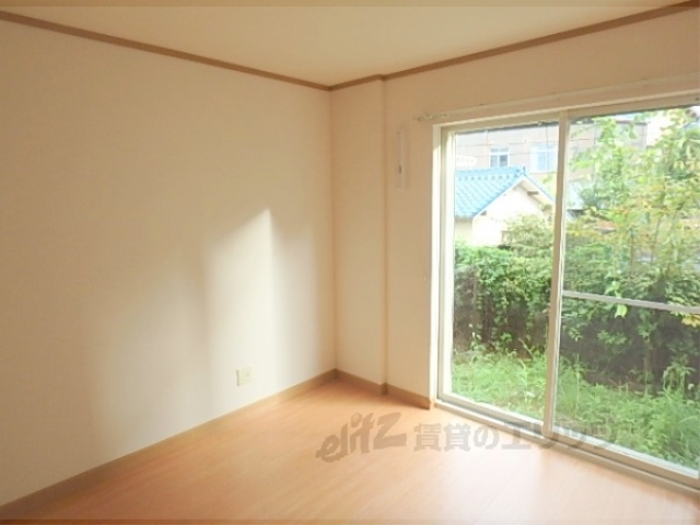 居室・リビング　洋室