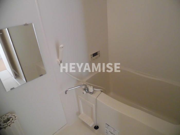 バス・シャワールーム　※室内画像は別号室のもの。