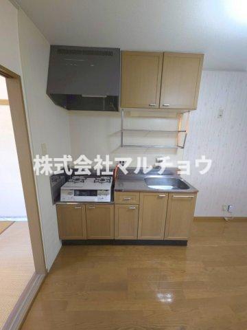 キッチン　コンパクトなキッチンで掃除もラクラク