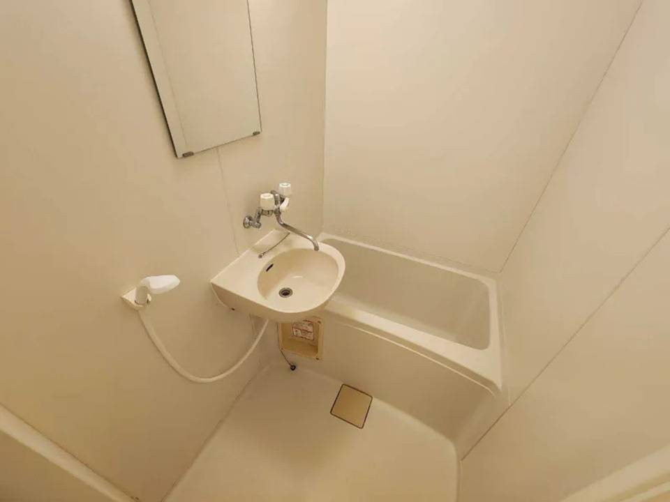 バス・シャワールーム　浴室