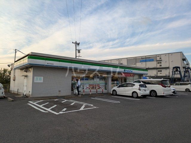コンビニ　ファミリーマート 春日井田楽店（コンビニ）まで2004m