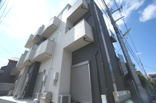 建物外観　★設備充実！築浅アパート！
