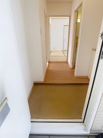 玄関　2025年5月撮影