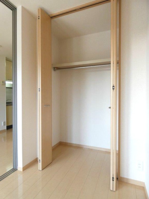 収納　図面と現状に相違がある場合には現状を優先