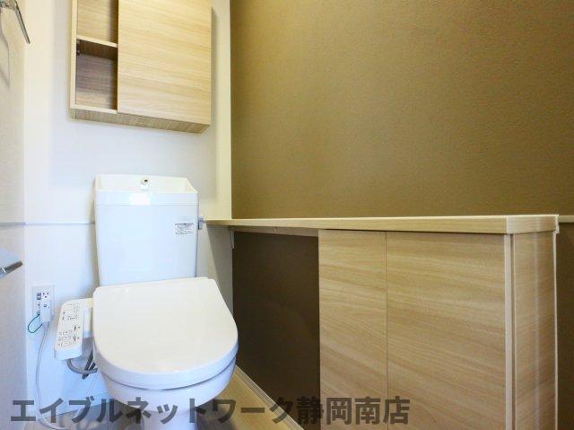 トイレ　ゆったりとした空間のトイレです