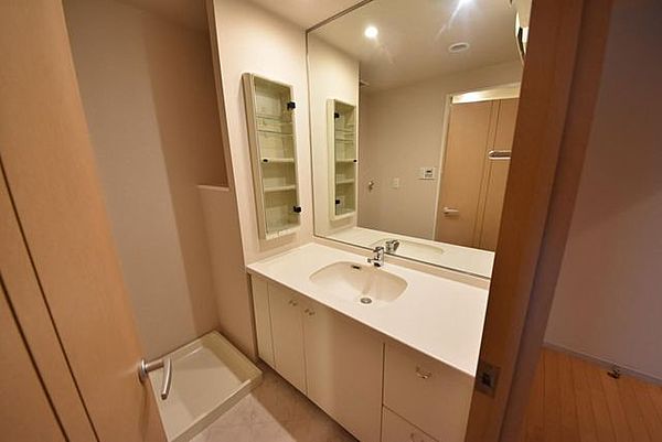 洗面設備　※参考画像