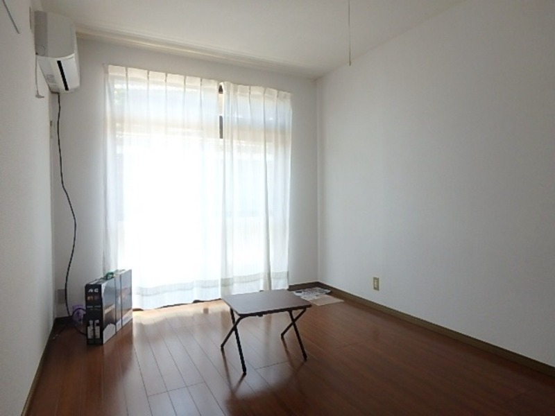 居室・リビング　図面と現状に相違がある場合には現状を優先