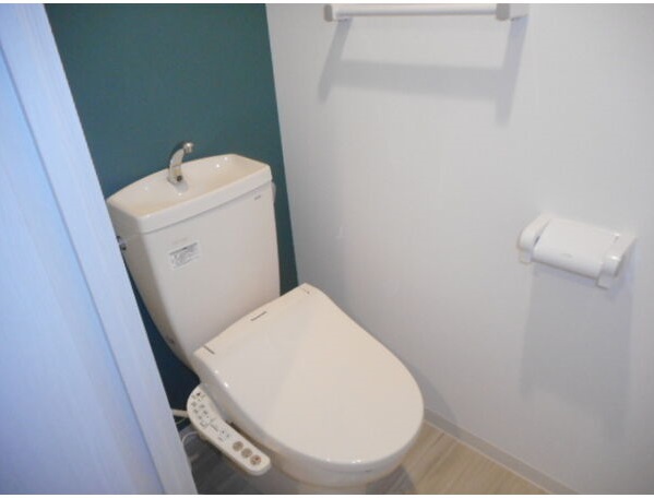 トイレ　ウォシュレット設置済みです！