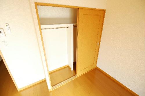 収納　クローゼットは標準設備です♪