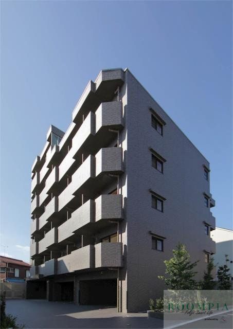 ルーブル桜新町の建物外観