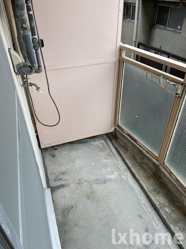 バルコニー　広々としたバルコニーです