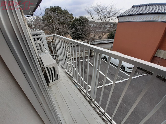 バルコニー　同型他部屋