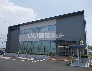 銀行　四国銀行大津支店（銀行）まで1283m