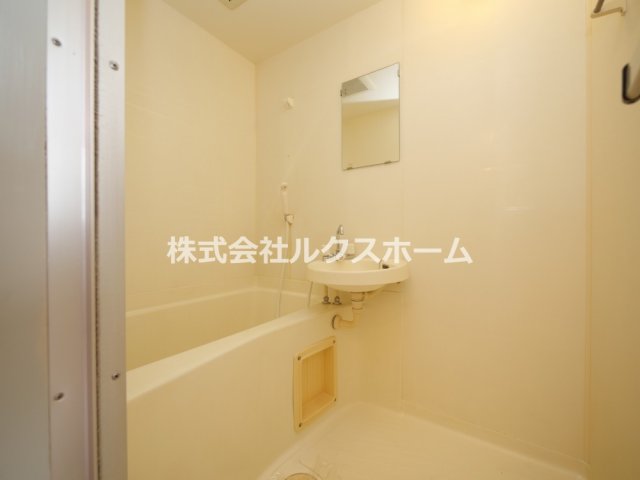 バス・シャワールーム　お風呂で日々の疲れを落としましょう