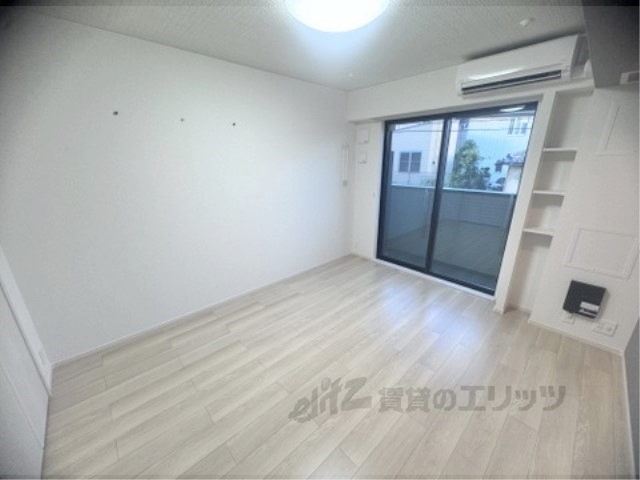 居室・リビング　洋室