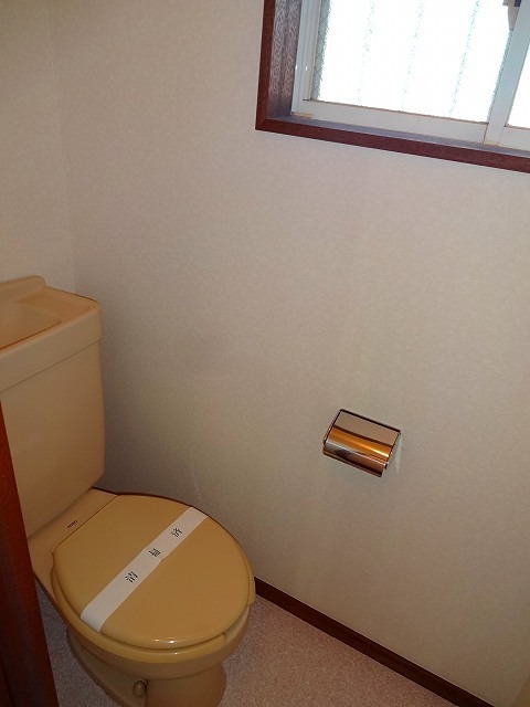 トイレ　※写真は同物件別号室