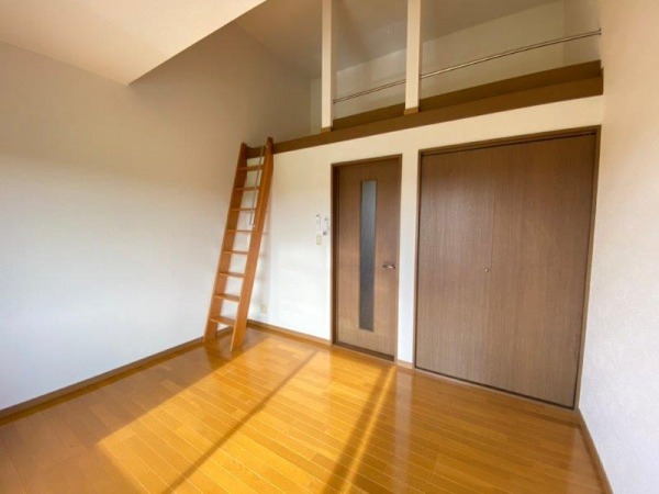 居室・リビング　洋室