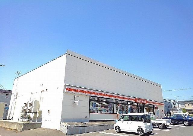 コンビニ　セイコーマート上江別東町店（コンビニ）まで550m
