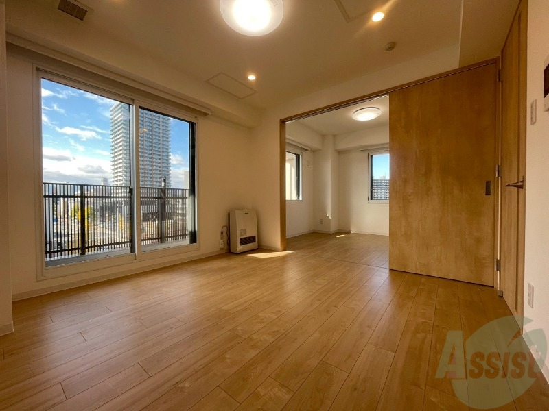 居室・リビング　広々としたリビングですね。使い勝手がよさそうですね！