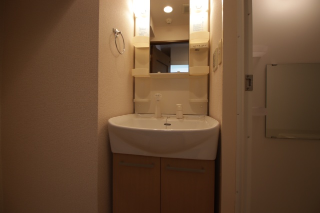 洗面設備　※別室の参考写真の為、現況優先です。