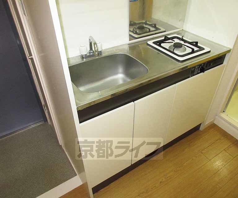 キッチン　大きなキッチンです