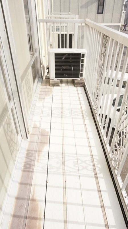 バルコニー　図面と現状に相違がある場合には現状を優先