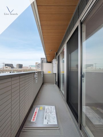 バルコニー　同シリーズ別物件の写真です